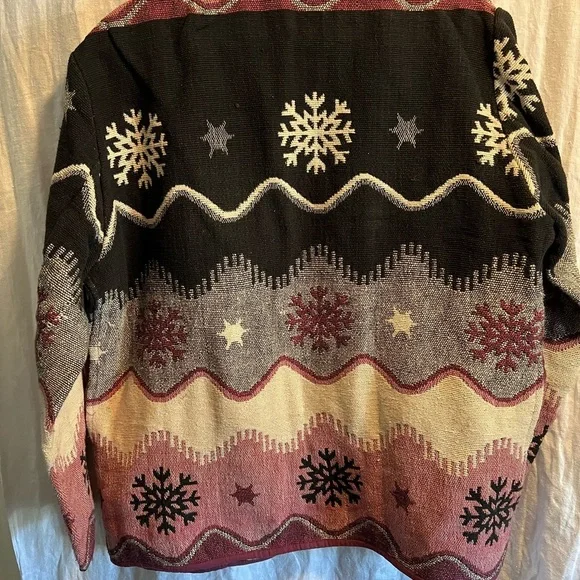 Vintage Flashback Tapestry Blazer Coat with snowflakes. Size M. Like new. - Picture 8 of 9